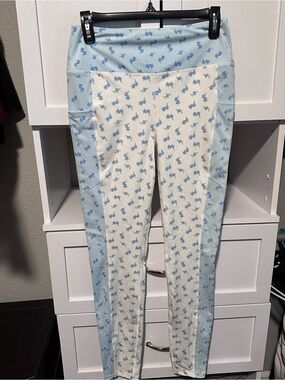 Treasures by Shabby Chic Blue Floral Pocket Leggings Size Medium